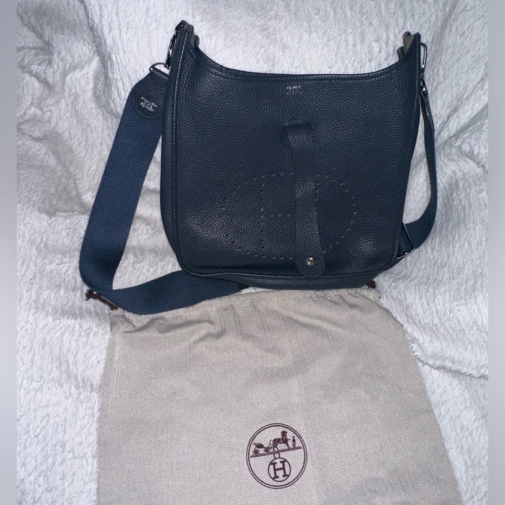 Hermes' Evelyne III 29 PM Crossbody Clarence Leather Bag